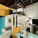 Charming Navona Duplex דירה רומא